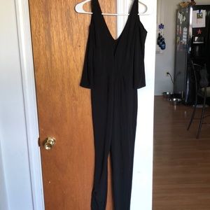 Very cute off the shoulder pants romper!